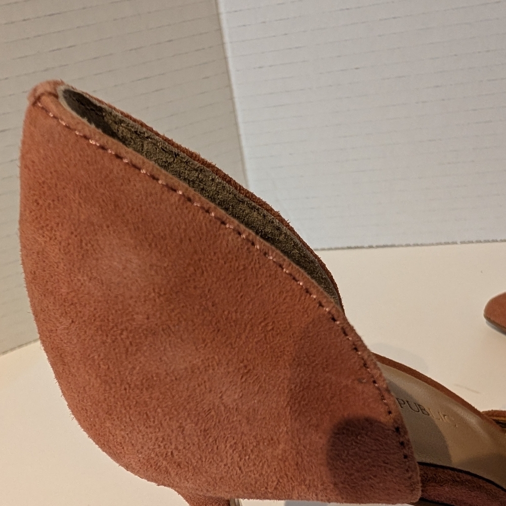 Banana Republic Womens‎ Cafe Au Lait Brown Suede Heels Sz.6 - Picture 11 of 14